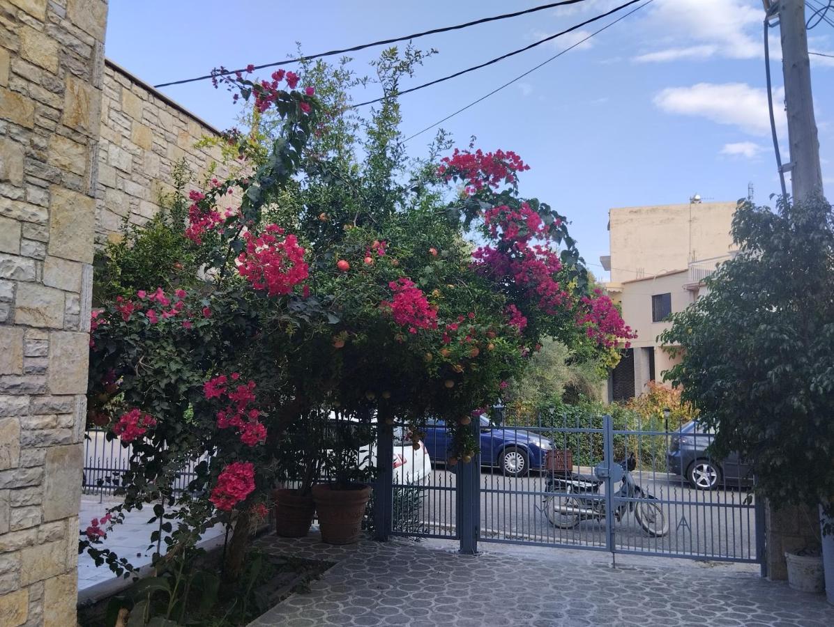 Apartament Πέτρινο Στη Θάλασσα Nafpaktos Zewnętrze zdjęcie