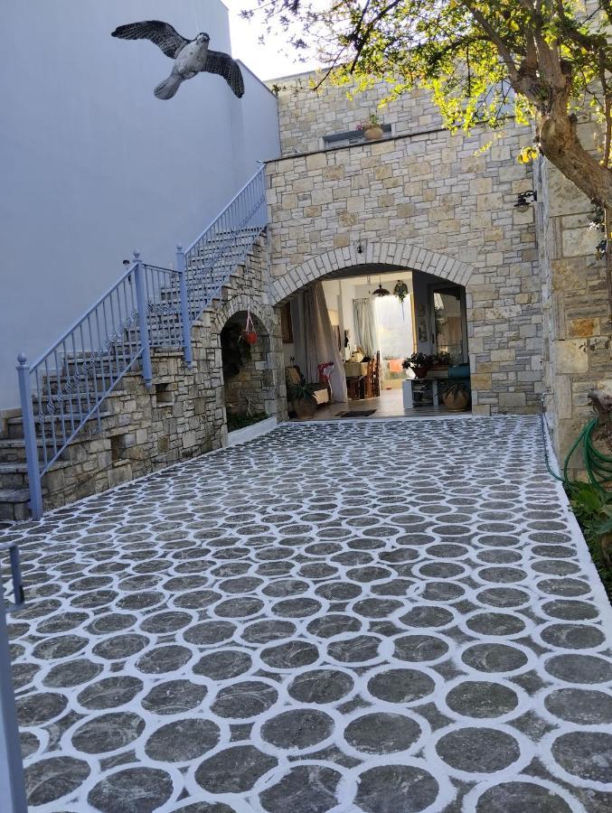 Apartament Πέτρινο Στη Θάλασσα Nafpaktos Zewnętrze zdjęcie